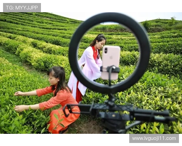 巴南区直播带货新趋势:本土特色产品线上热销 巴南区直播带货新趋势:本土特色产品线上热销